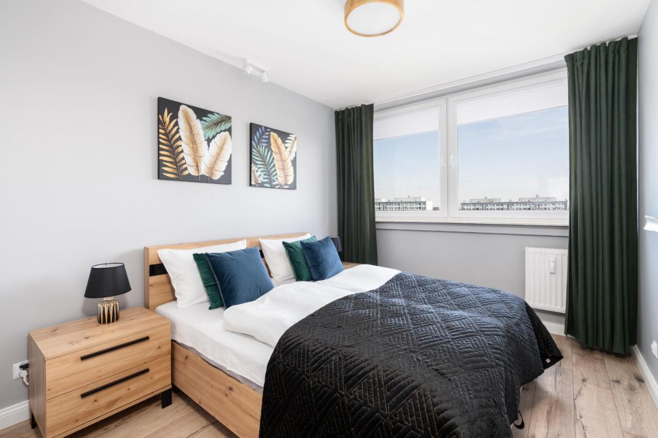 Stylish Apartment Near Wroclavia For 4 Guests By Noclegi Renters Wrocław Exteriör bild