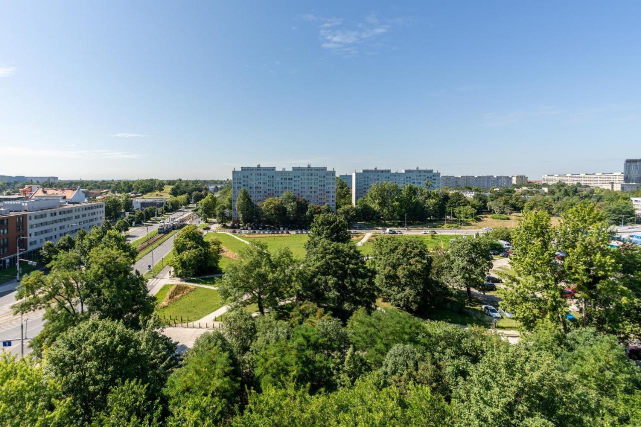 Stylish Apartment Near Wroclavia For 4 Guests By Noclegi Renters Wrocław Exteriör bild